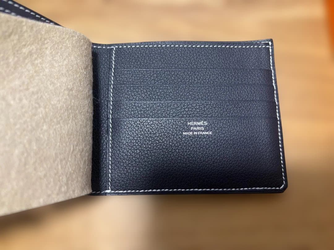 美品　エルメス Hセリエ コンパクト 二つ折り財布 シルバー金具