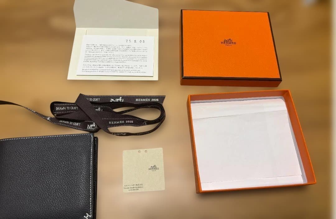 美品　エルメス Hセリエ コンパクト 二つ折り財布 シルバー金具