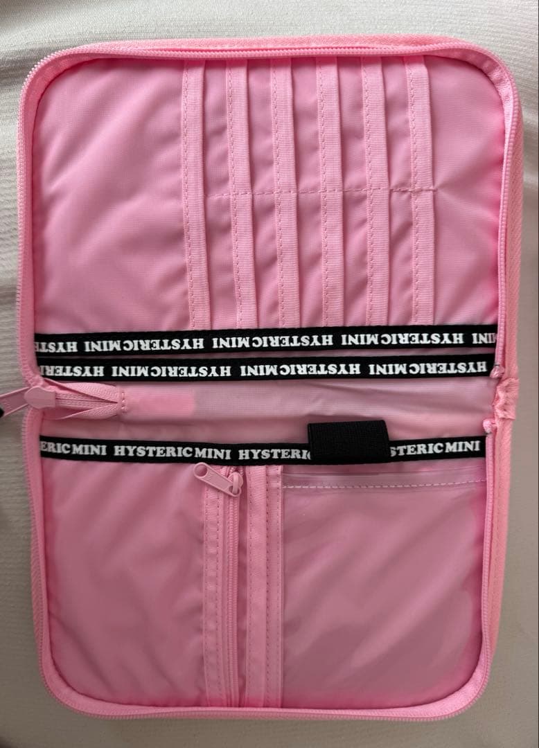 ヒステリックミニ 母子手帳ケース S