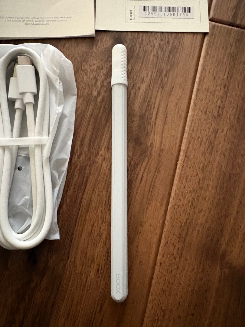 Boox Go 10.3 純正ケース付き