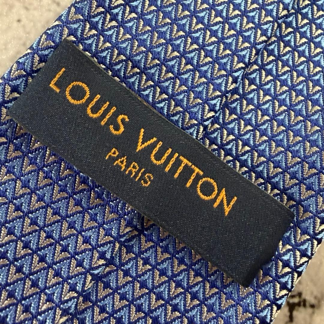 未使用品✨ルイヴィトン 最高級ネクタイ ダイヤモンドV 現行タグ 箱完備