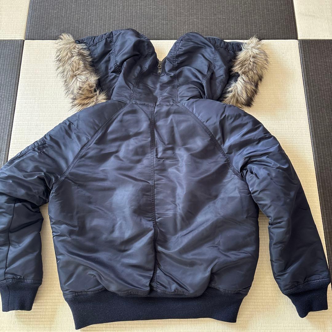 ブラック MA-1ジャケット ファー付き