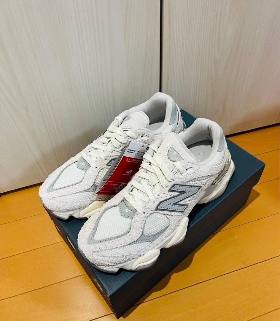 新品　New Balance U9060HSC WHITE 23.5cm