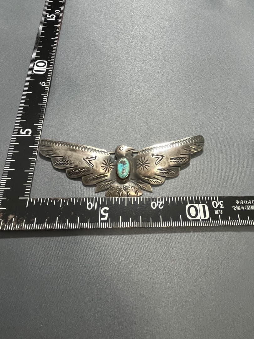 フレッドハーヴィースタイル　シルバーピンズ　ターコイズ付き