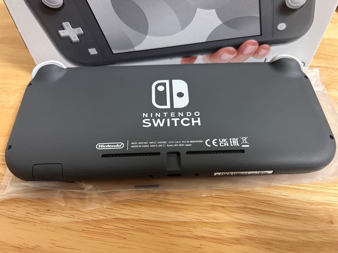 Nintendo Switch Lite グレー ゲームソフト2本付き