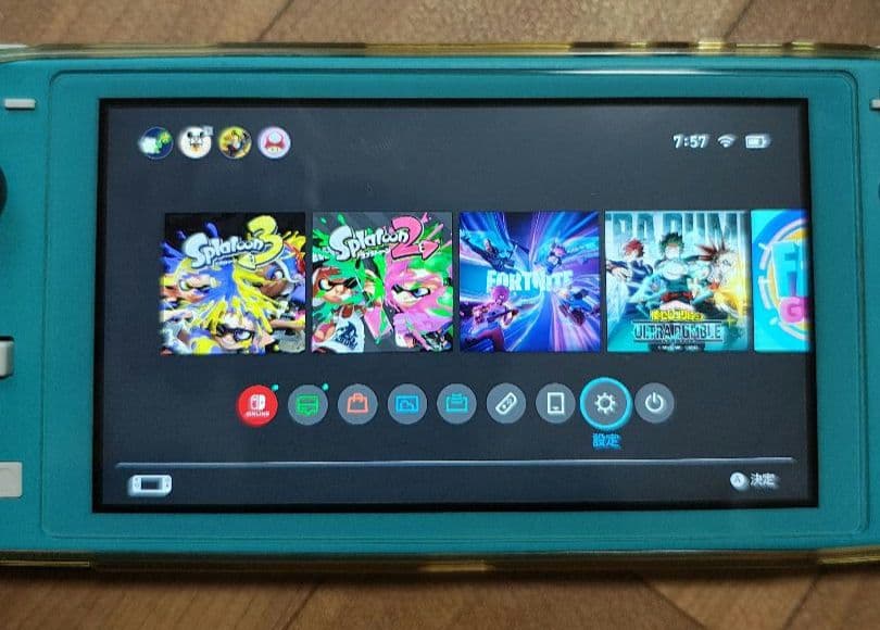 会場公式ジャンク品NintendoSwitch Lite ハードケース付き