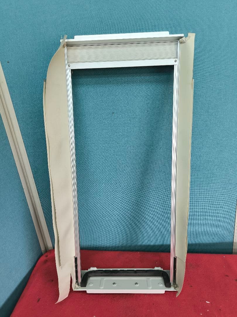 2022年製　コロナ窓用エアコン 冷房4～6畳　（リララ）　CW-F1622R