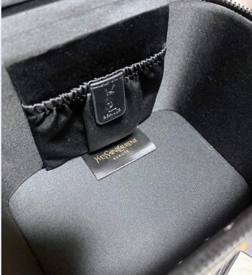 YSL ブラック キルティングショルダーバック♡ノベルティ