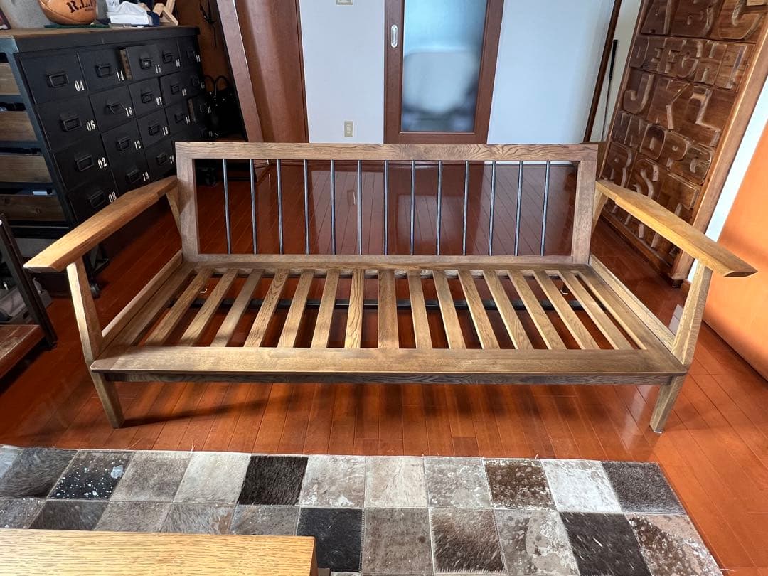 22日までオーカー(ジクロ)ソファ 2.5人掛　オットマン付属　クラッシュゲート