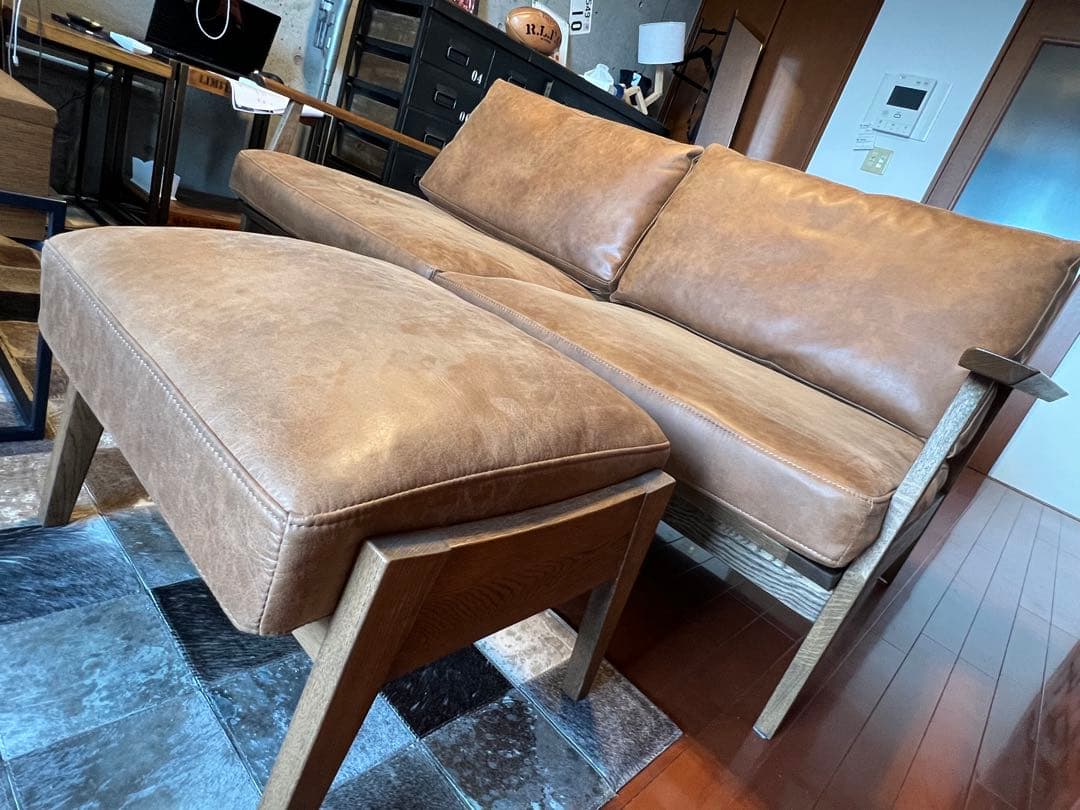 22日までオーカー(ジクロ)ソファ 2.5人掛　オットマン付属　クラッシュゲート