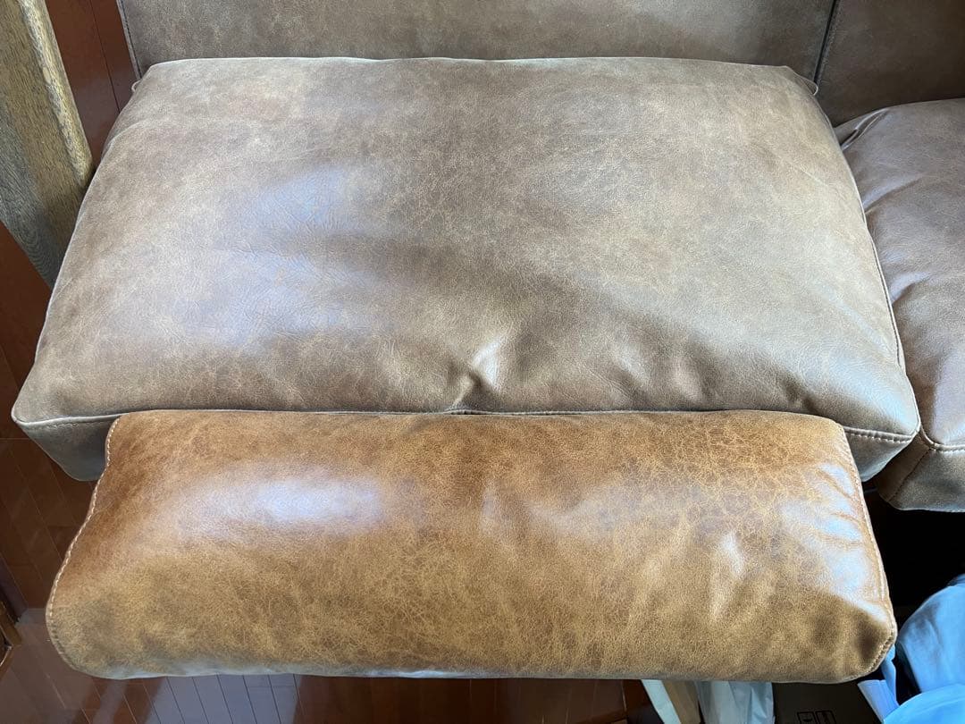 22日までオーカー(ジクロ)ソファ 2.5人掛　オットマン付属　クラッシュゲート