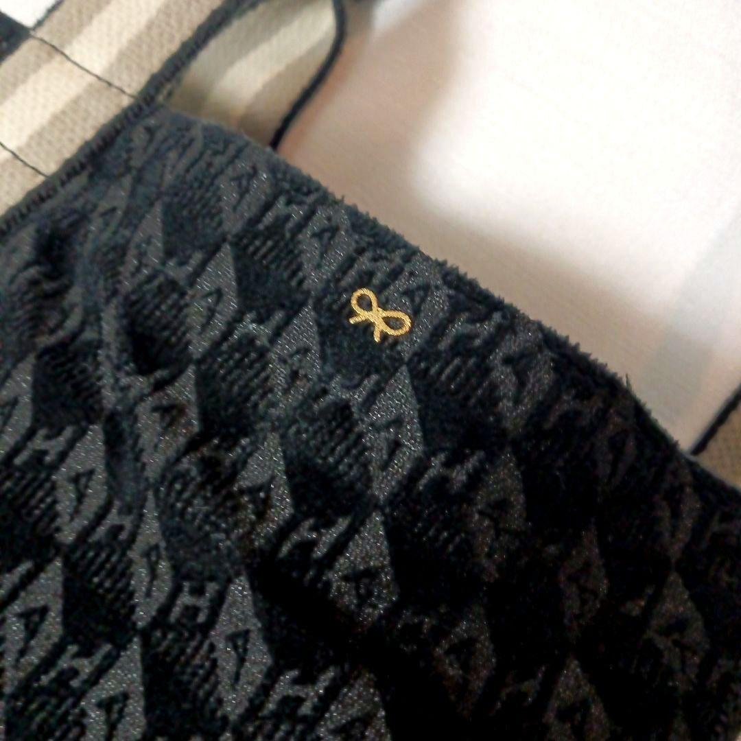 ANYA HINDMARCH トートバッグ