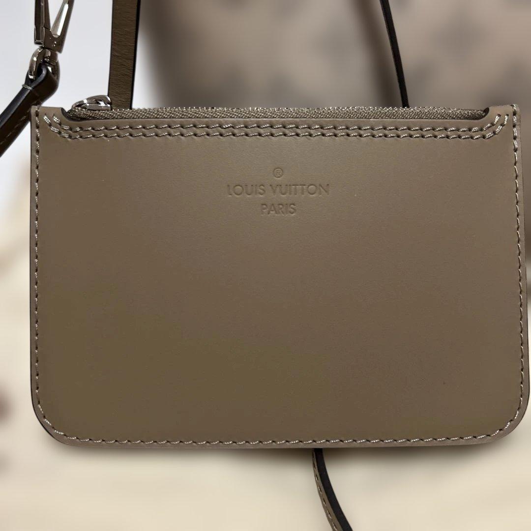 Louis Vuitton ショルダーバッグ マヒナ　ヒナPM ガレ　未使用品