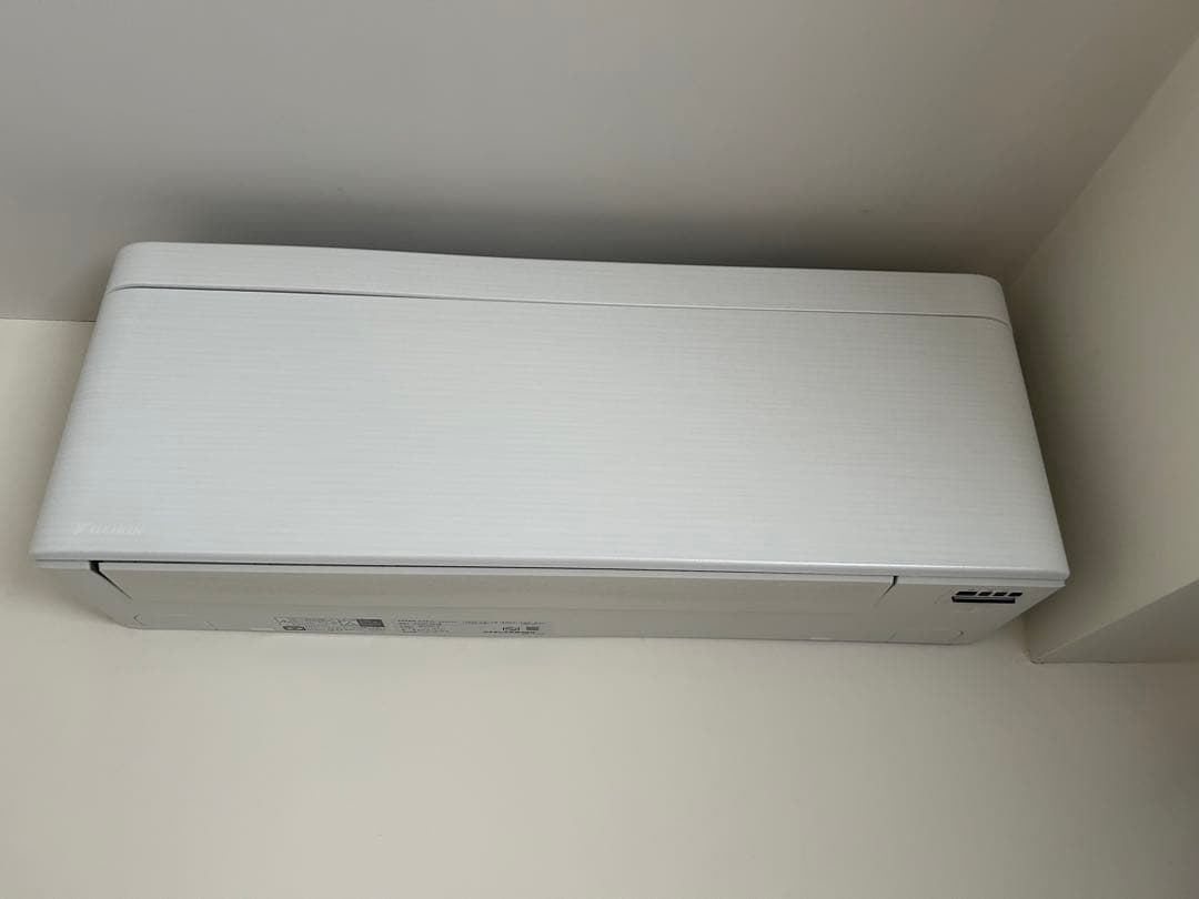 【マルチエアコン3台】【室外機1台付 】ダイキン　リソラ　risora