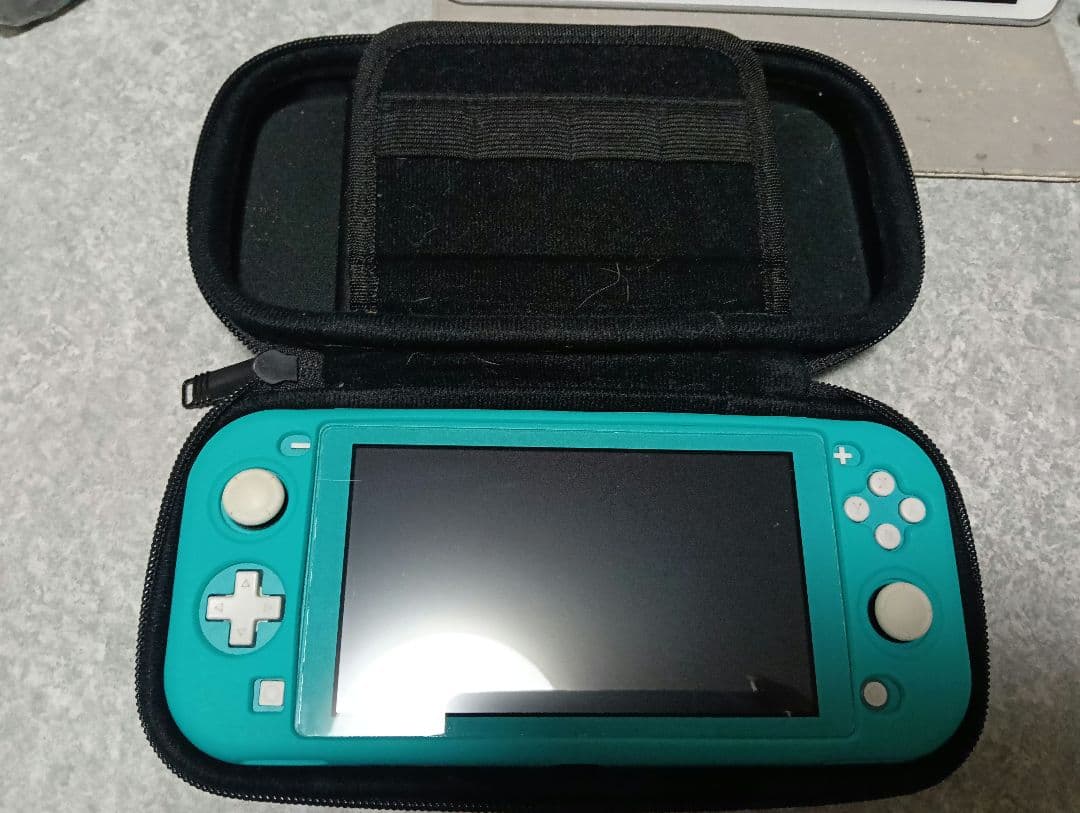 Nintendo Switch Lite ターコイズ ケース付き