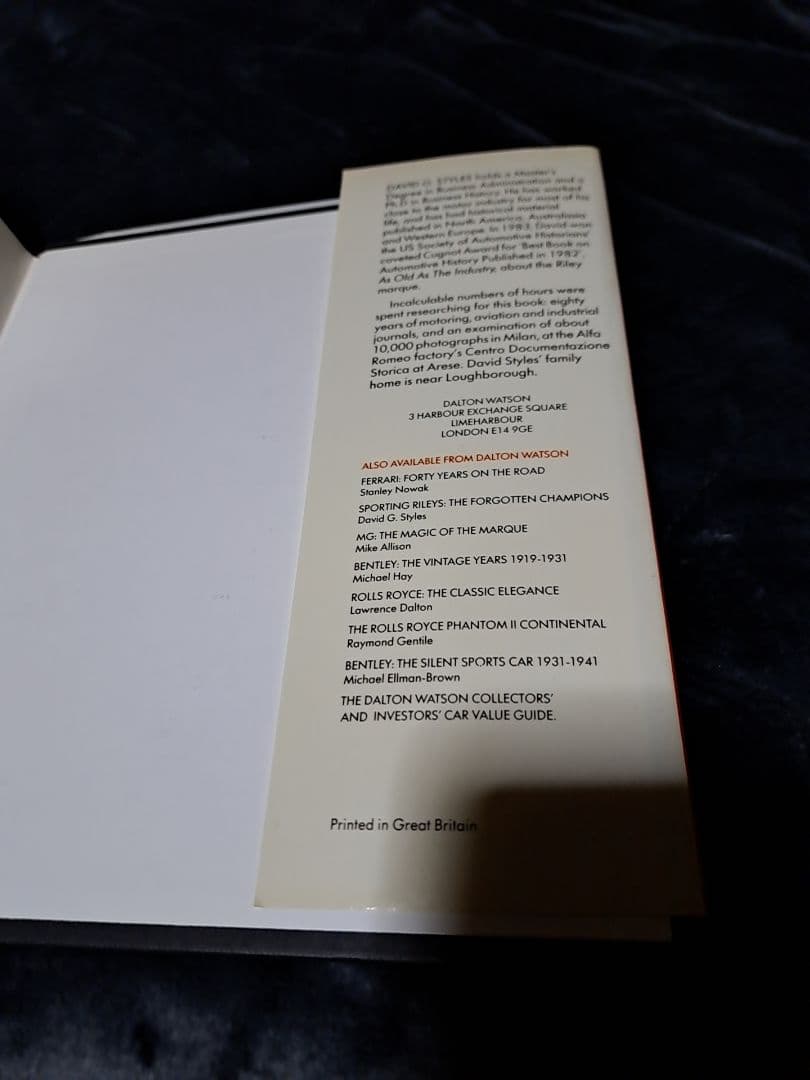 希少 洋書 Alfa Romeo: The Legend Revived