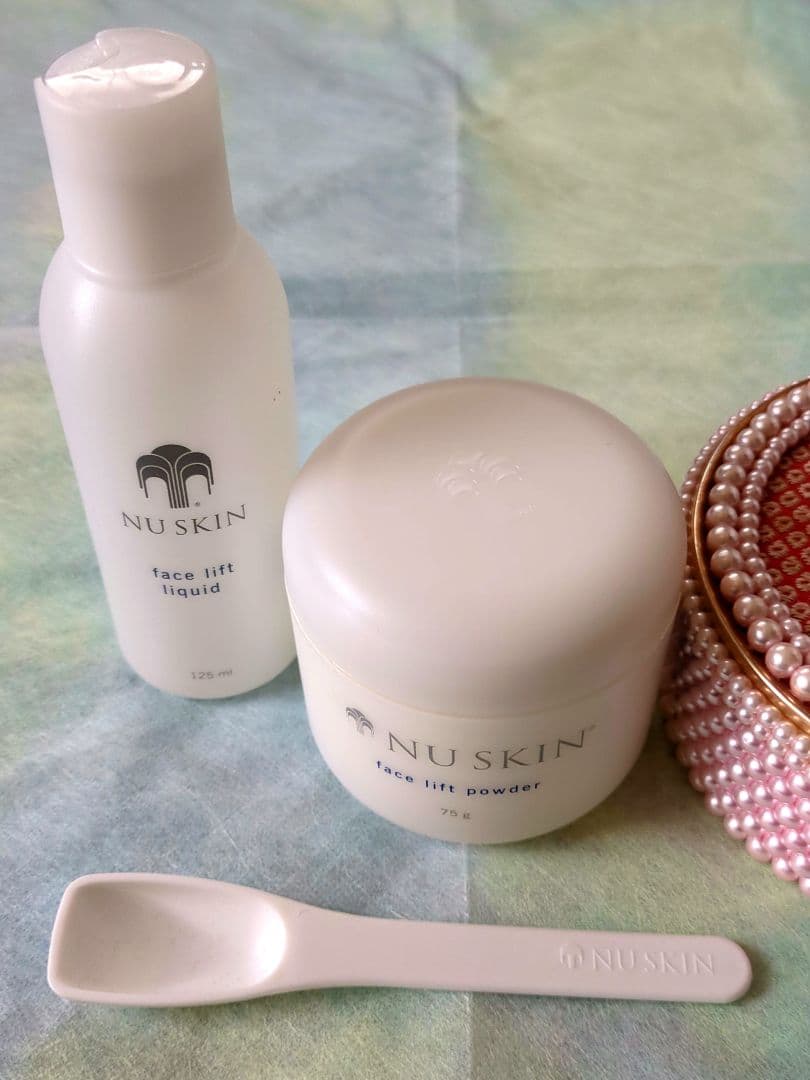 NU SKIN フェイスリフトパウダー & リキッド セット　[新品·未使用]