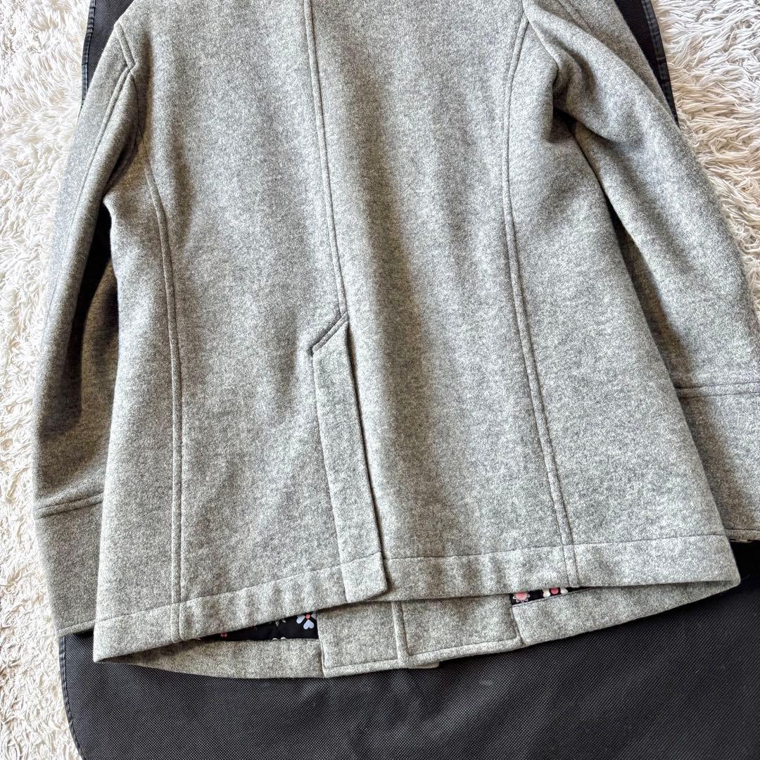 極美品　バーバリーブラックレーベル　中綿　銀ボタン　ピーコート　モノグラム　M