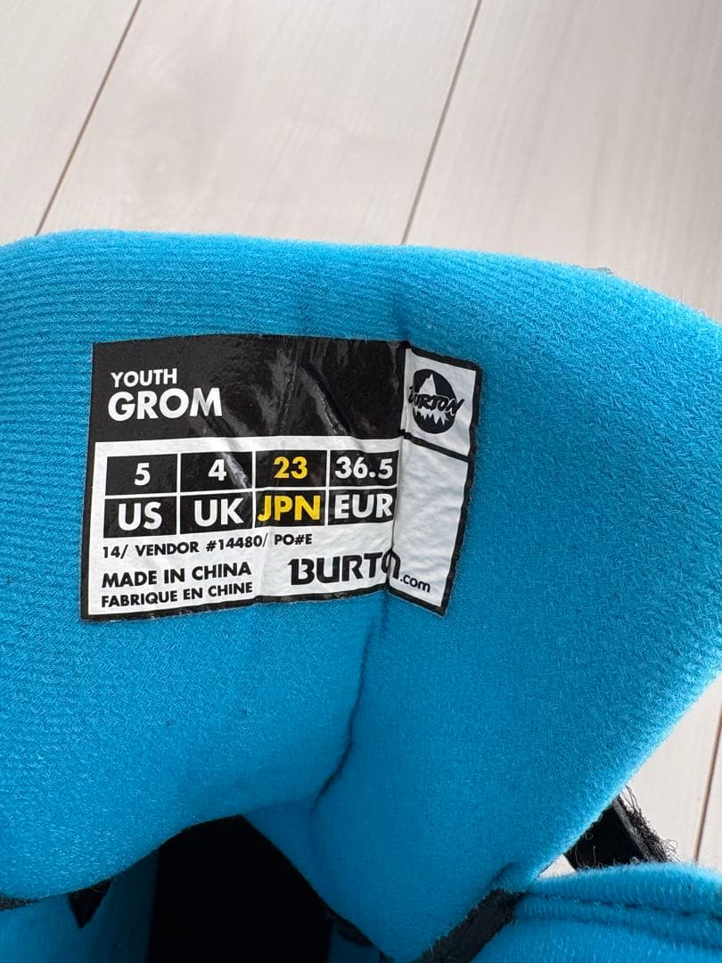 BURTON キッズ スノーボードウェアフルセット 美品 6点セット