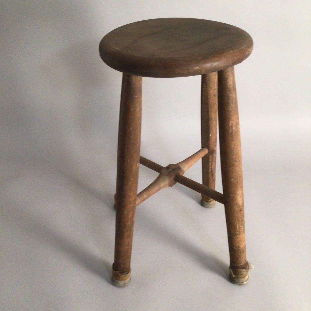 No4185 古道具　丸椅子　木製スツール　昭和　古家具　アンティーク　送料無料