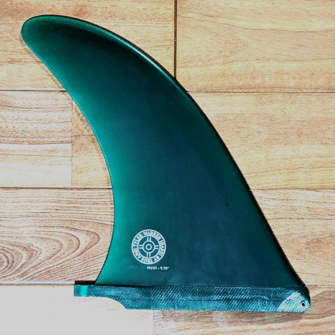 TRUE AMES　タイラーウォーレン　PIVOT 9,75　シングルフィン