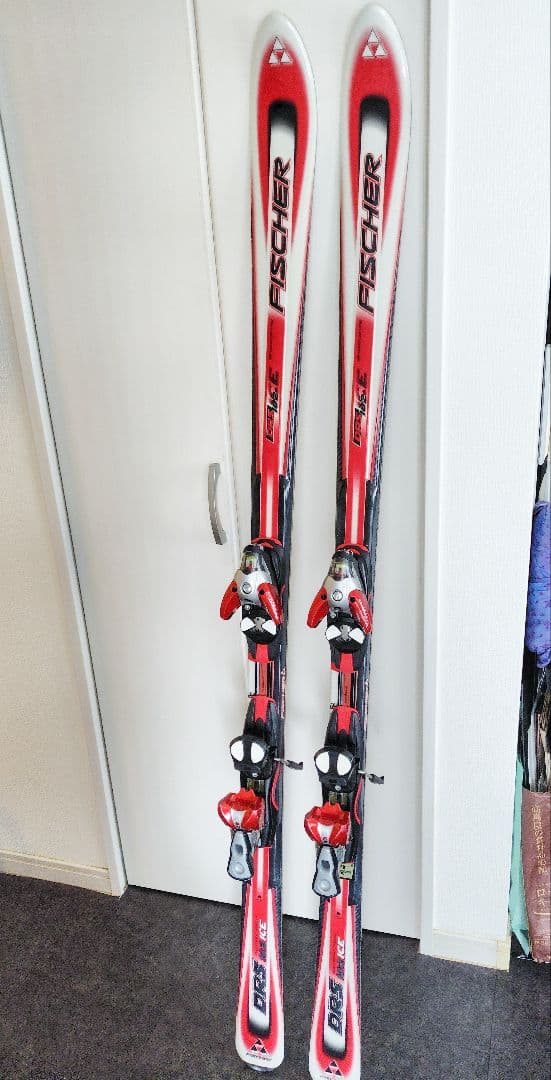 ★値下げ　Fischer スキー板　 フィッシャー　赤＆白 165〜166cm