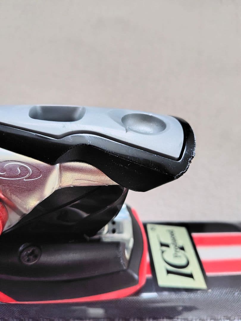 ★値下げ　Fischer スキー板　 フィッシャー　赤＆白 165〜166cm