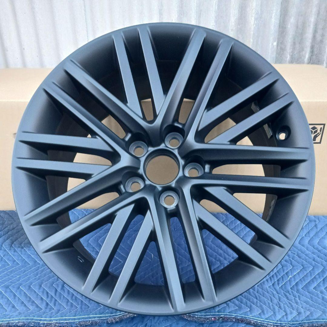 令和4年式AZSH20トヨタクラウン純正アルミホイル艶消しブラック仕様中古美品