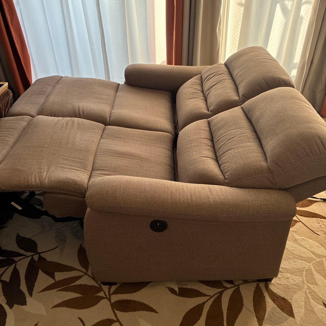 【90日限定出品 】ニトリNビリーバ 布　電動リクライニング2人掛けソファ