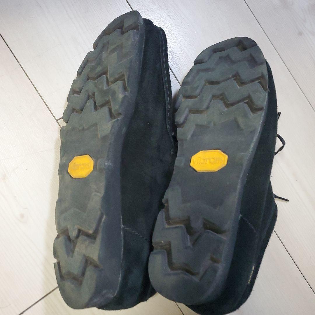 CLARKS ORIGINALS ワラビーエヴォブーツ （ブラックスエード）