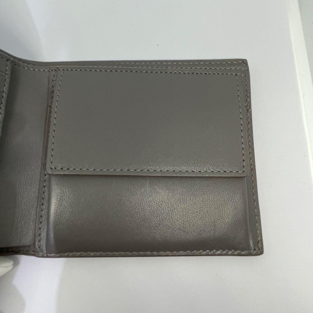 ♡良品 BALENCIAGA 二つ折り 財布　BB ロゴ　エンボス モノグラム