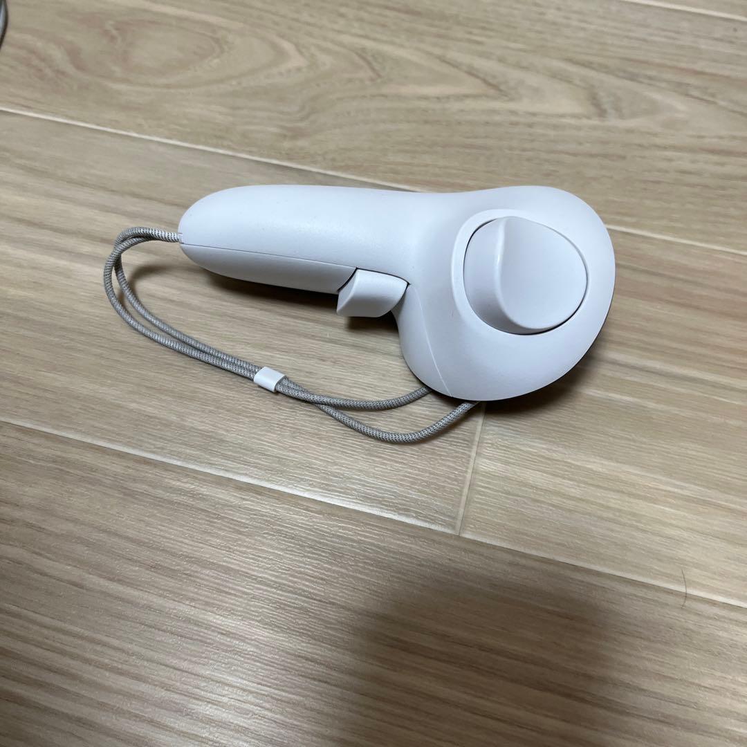 メタクエスト3右コントローラー