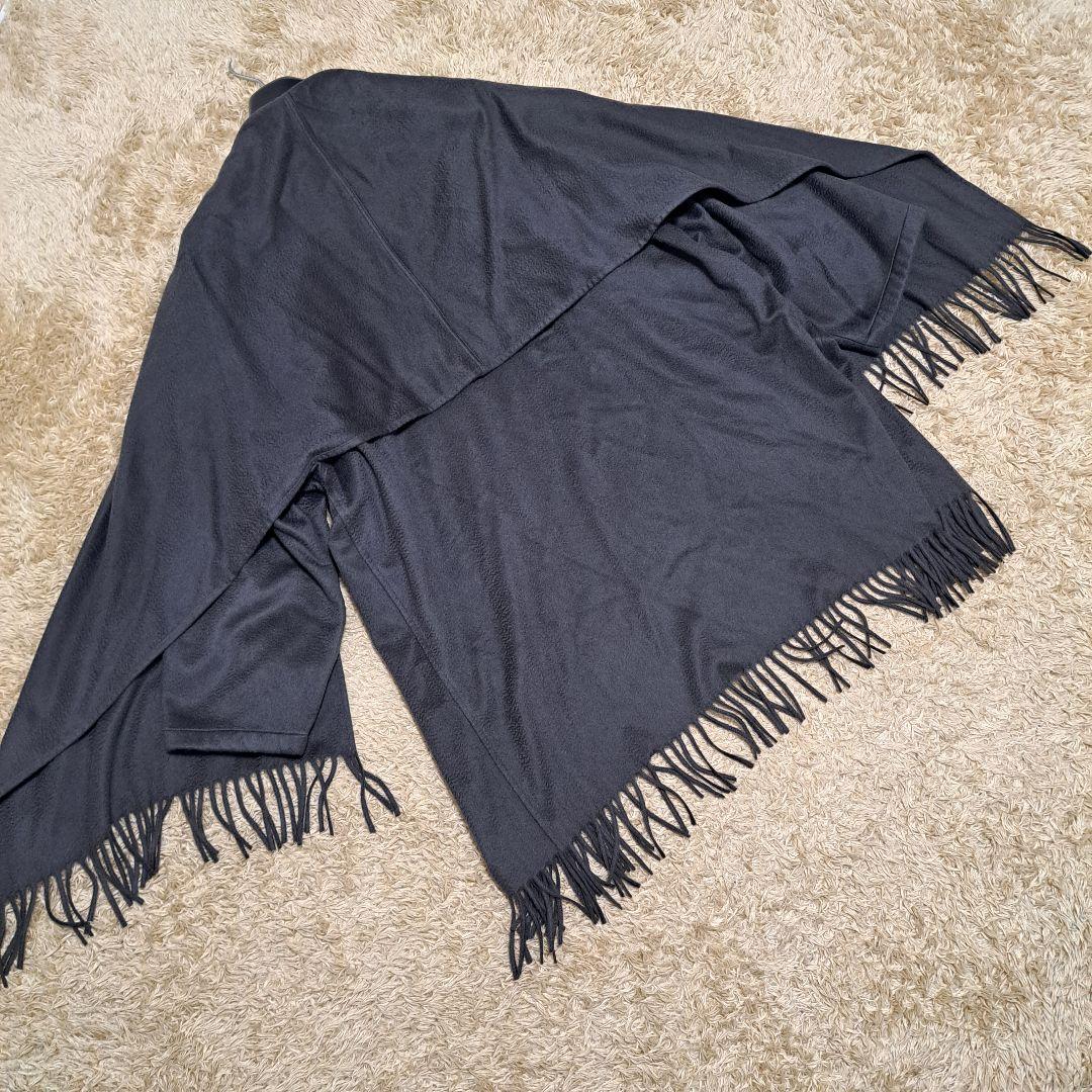 Salvatore Ferragamo　サルヴァトーレフェラガモ　ポンチョ