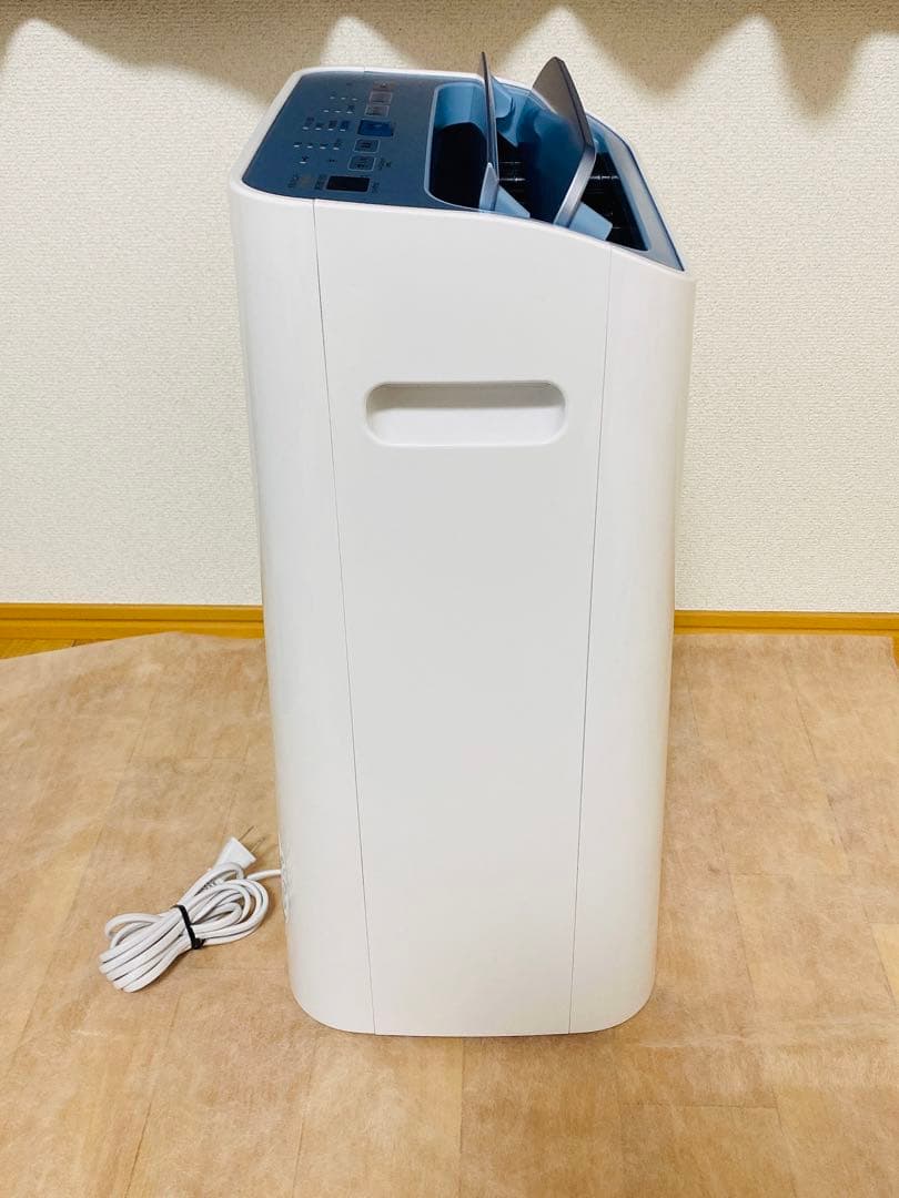とらぞう様2024年製SHARP CV-EF120-W 空気清浄除湿機 ホワイト