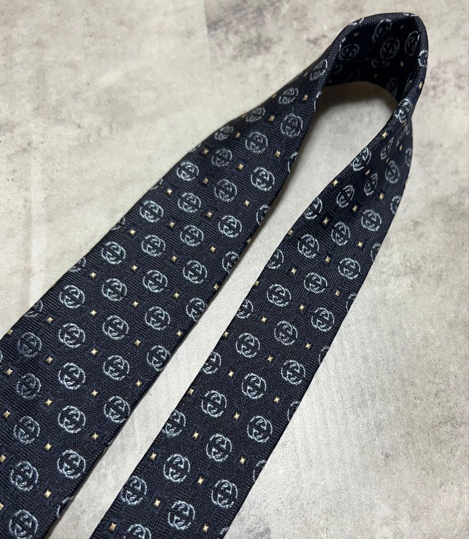 GUCCI ネクタイ ハイブランド GG柄 刺繍 光沢