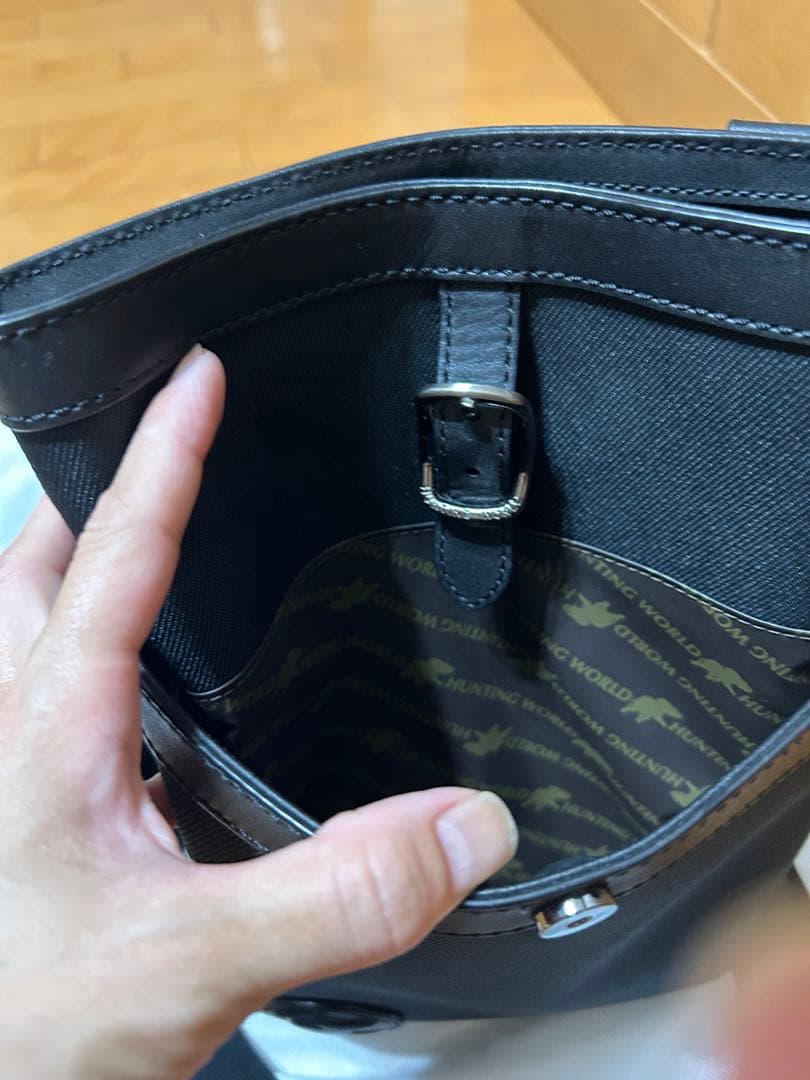 ❤️一期一会 HUNTING WORLDブラック ショルダーバッグ