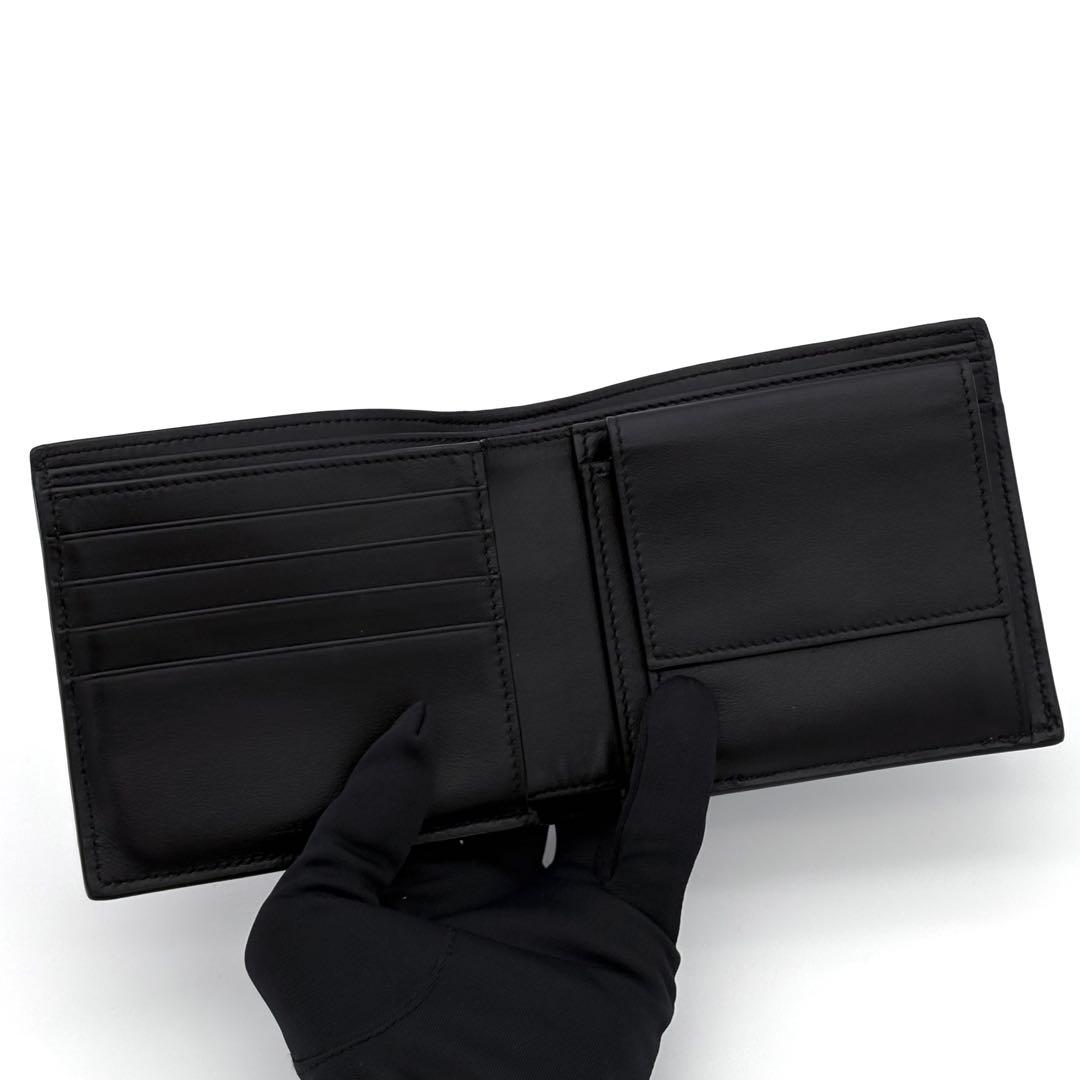 セリーヌ 二つ折り財布 バイフォールドウォレット クロコ型押し 黒 2426