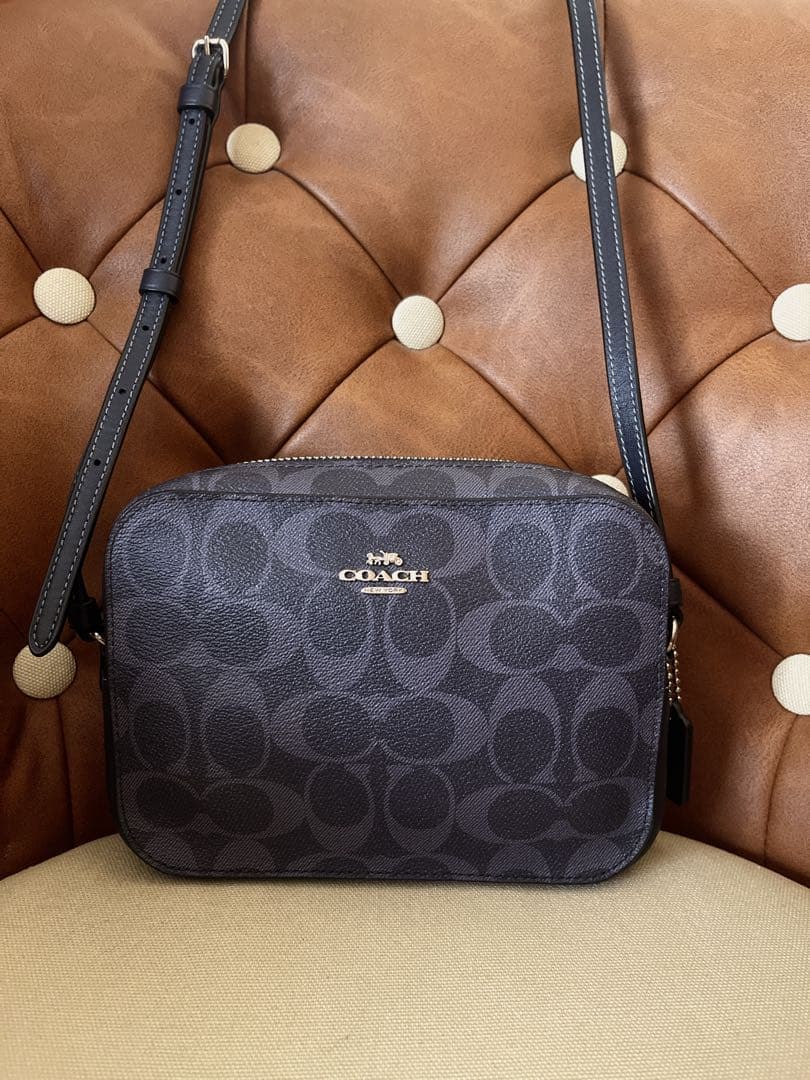 美品　COACH コーチ ショルダーバッグ シグネチャー柄 ダークブルー