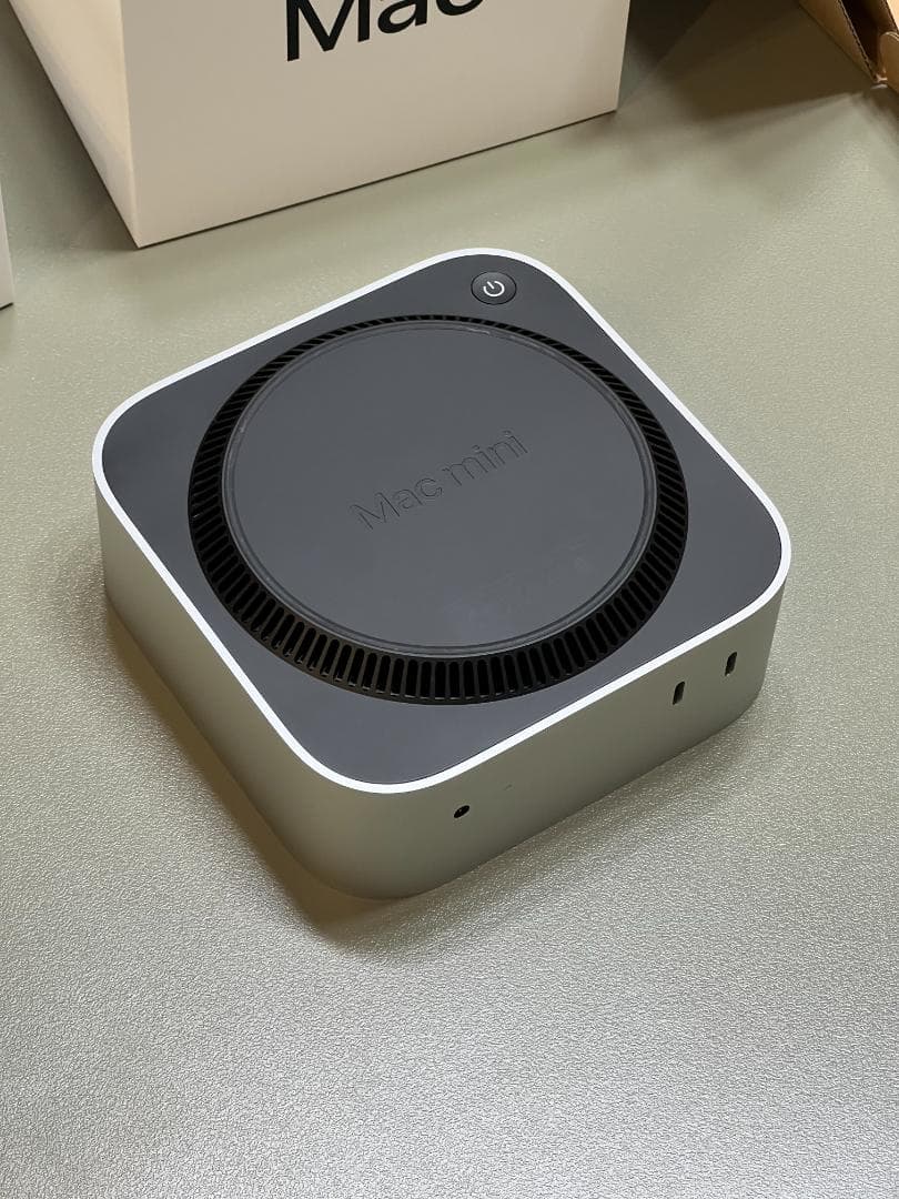 【美品】Mac mini M4　256GB SSD 16GBメモリ【完品】