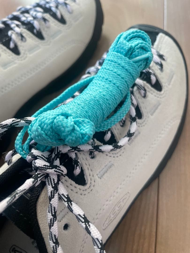 新品未使用　KEEN JASPER キーン　ジャスパー　限定カラー　レディース