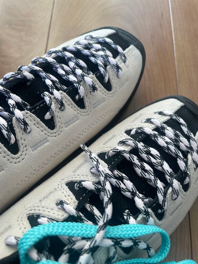 新品未使用　KEEN JASPER キーン　ジャスパー　限定カラー　レディース