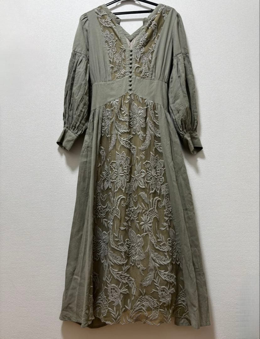 ワンピース AMERI MEDI EMBROIDERY TULLE LACE DRESS