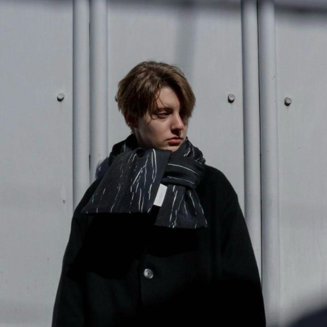 VEIN CTHY パデッドマフラー