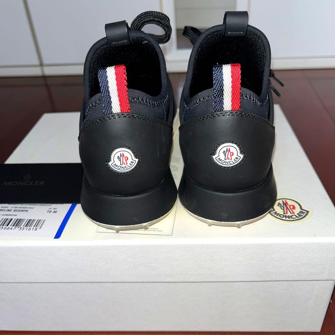 MONCLERスニーカー