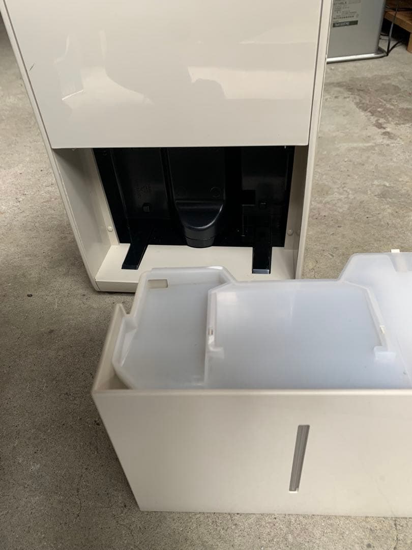 2021年製 アイリスオーヤマ KIJC-J56-C 除湿機