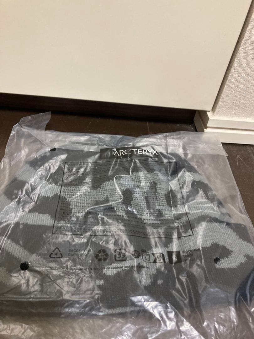 アークテリクス グロットトーク 2025AW 新品 未開封！ ブラック