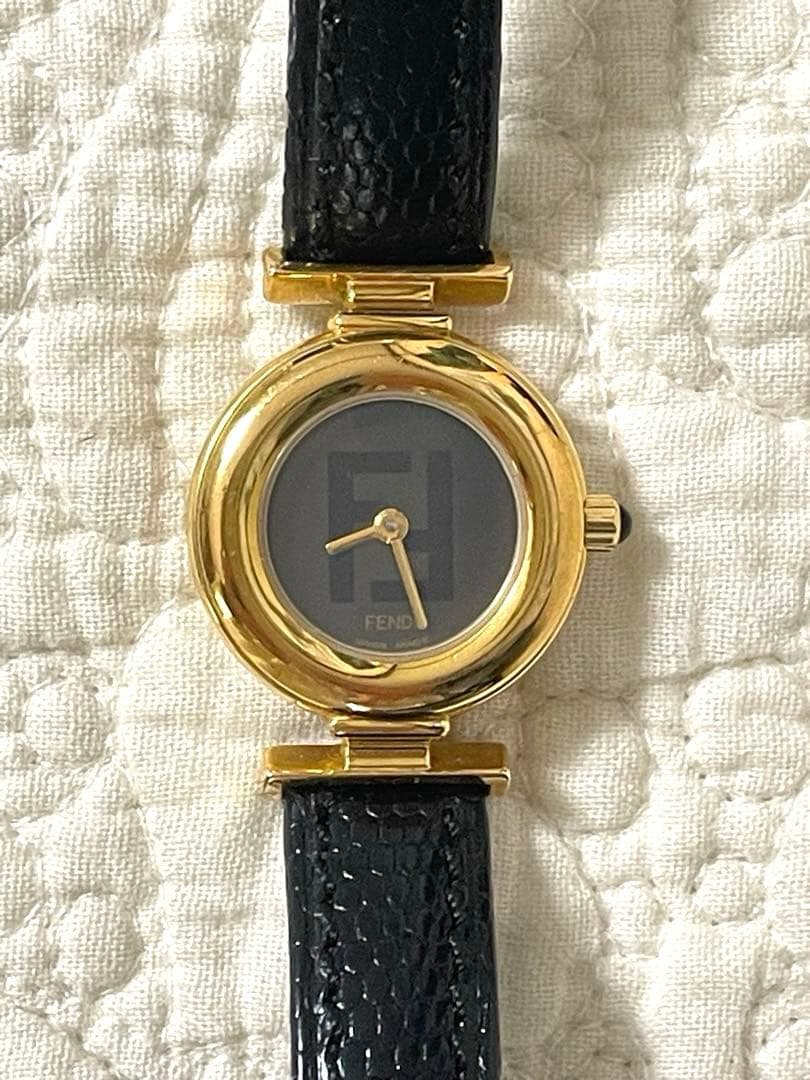 【稼働品】フェンディ 腕時計 レディース クオーツ ゴールド 黒文字盤