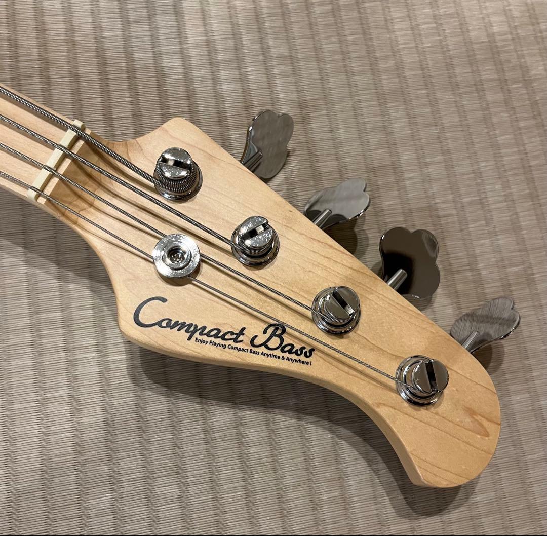 Compact Bass 4弦エレキベース アクティブ　ミニエレキベース　美品