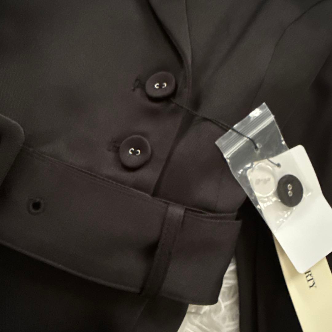 新品タグ付☆ PARTY ベルト付ケープ風オールインワン