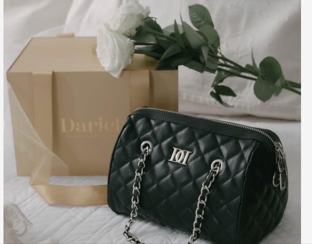 ダーリッチ ノベルティ キルティングバッグ